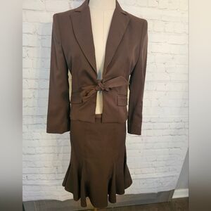 BCBG Maxazria Women's Skirt Suit | Jacket Small - Skirt Sz 0 | Brown | EUC